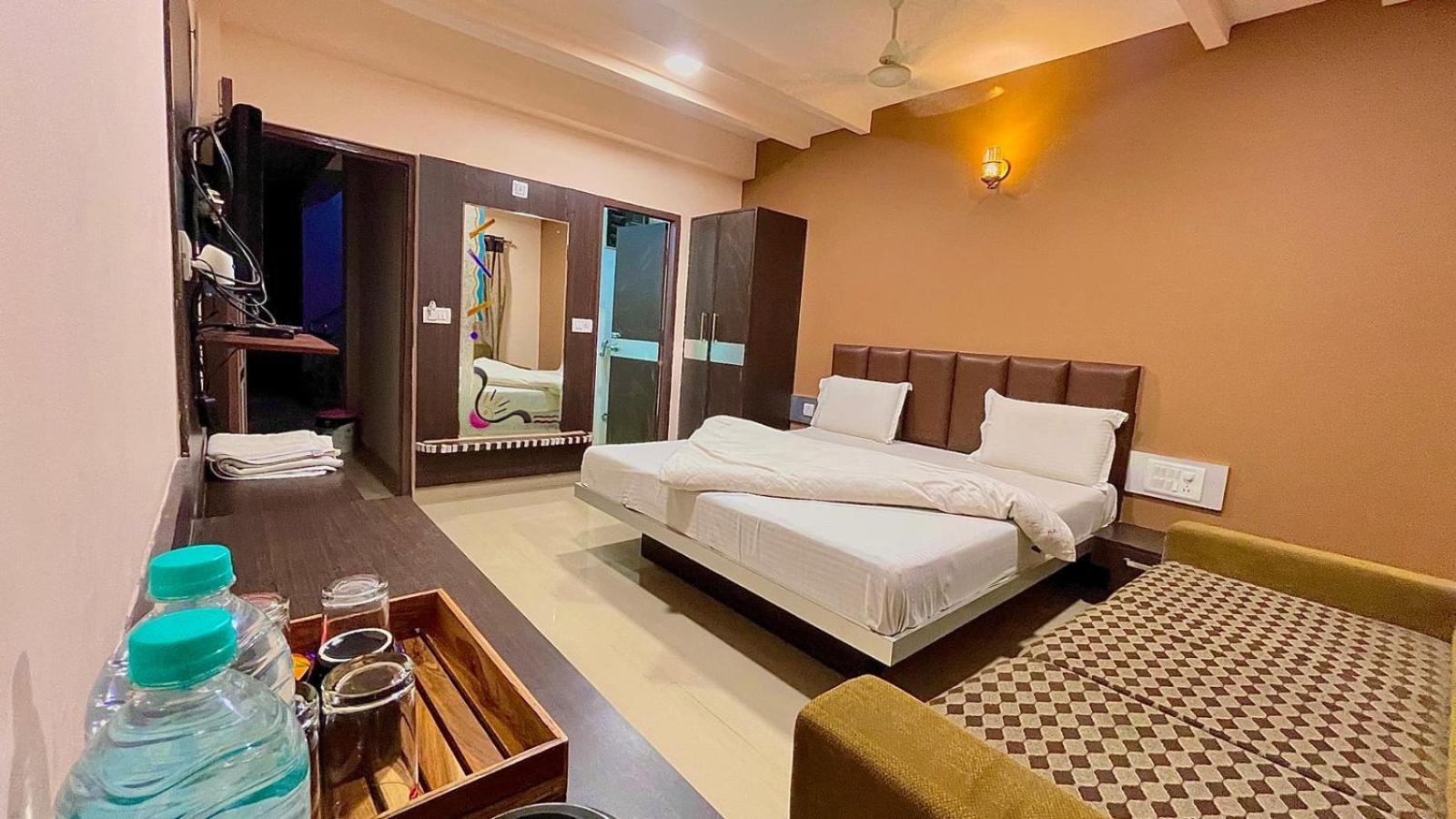 Hotel Ashapura Palace Nathdwara Exterior photo